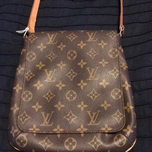 Louis Vuitton Musette Salsa ( vintage ) authentic